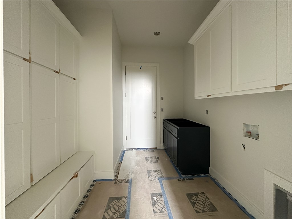 County Line Square - Residential