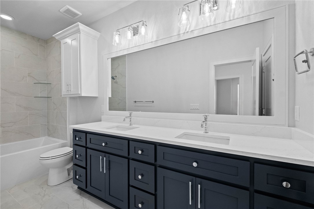 County Line Square - Residential