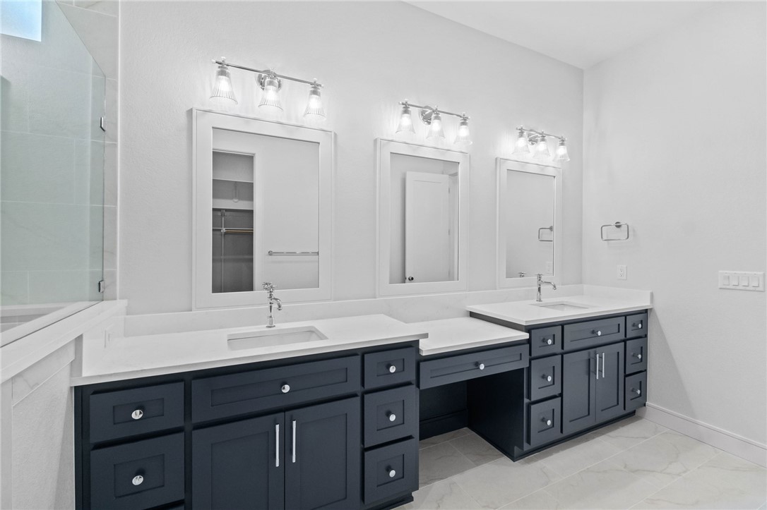 County Line Square - Residential