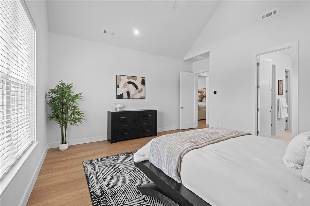 County Line Square - Residential