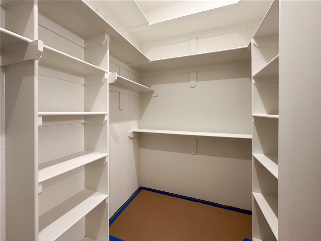 County Line Square - Residential