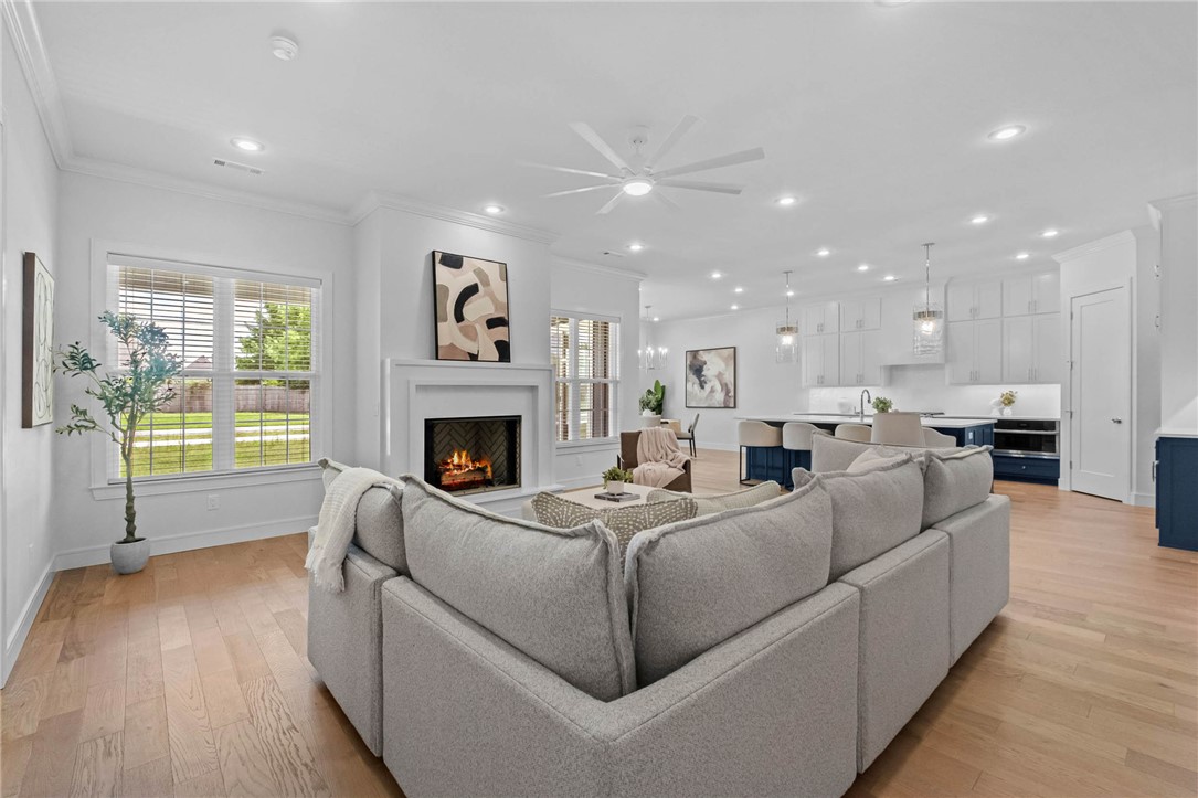 County Line Square - Residential