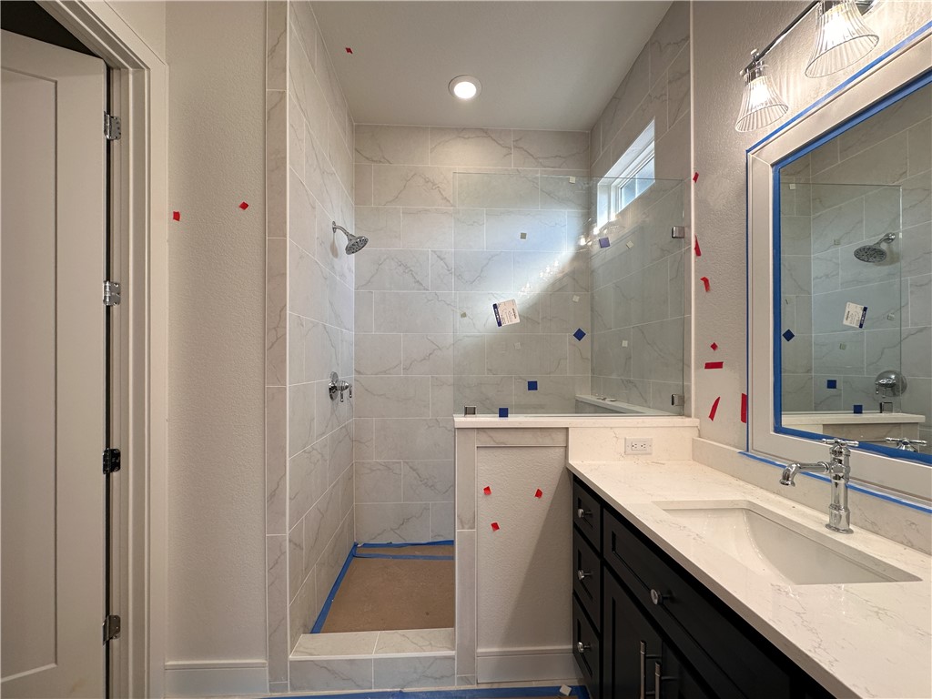 County Line Square - Residential