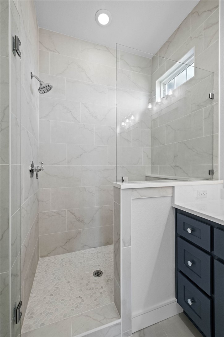 County Line Square - Residential