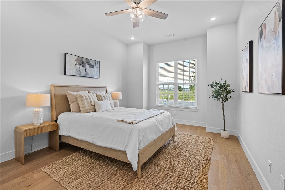 County Line Square - Residential