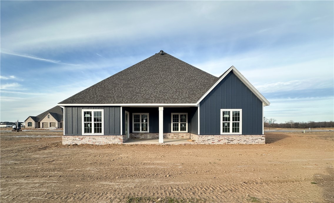 County Line Square - Residential