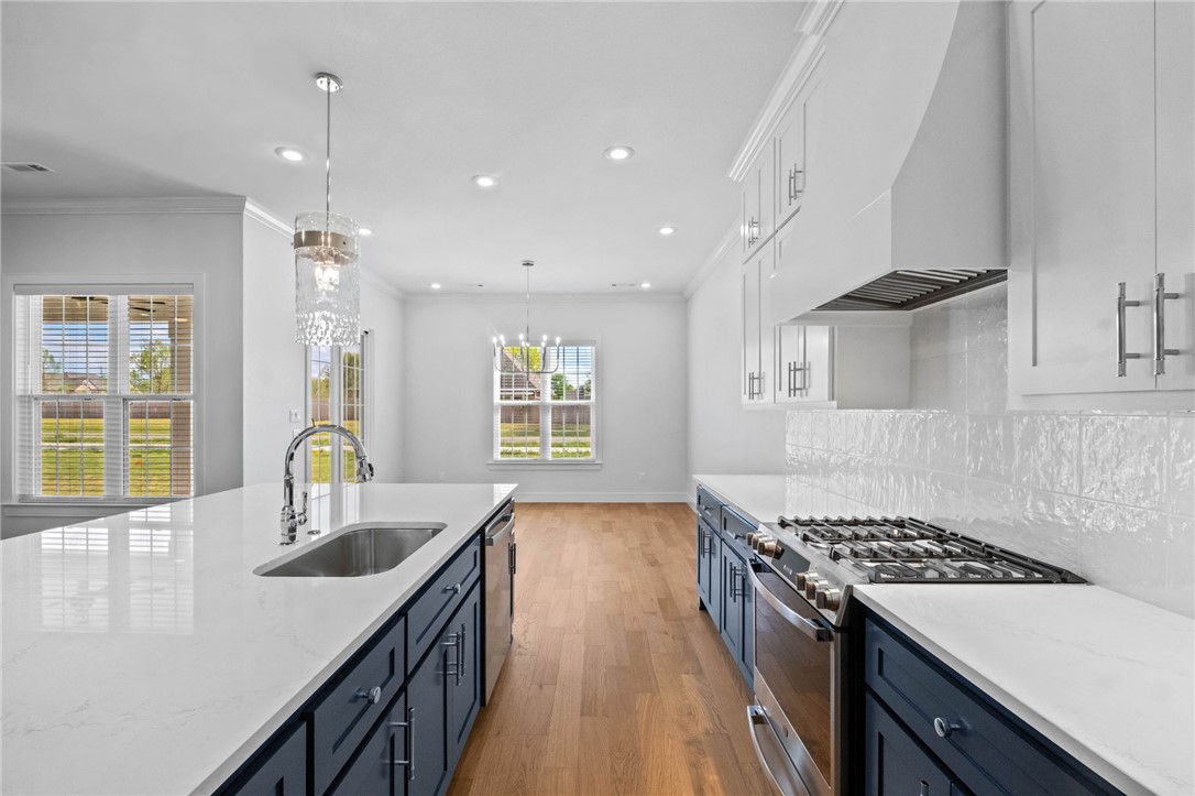 County Line Square - Residential