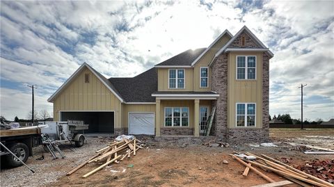 Photo of 6485 Courtland Avenue, Springdale, AR 72762 (MLS # 1328999)
