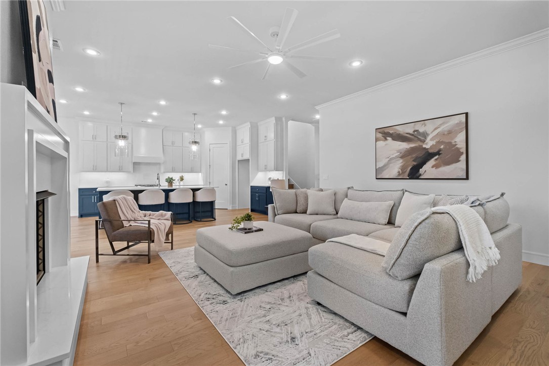 County Line Square - Residential