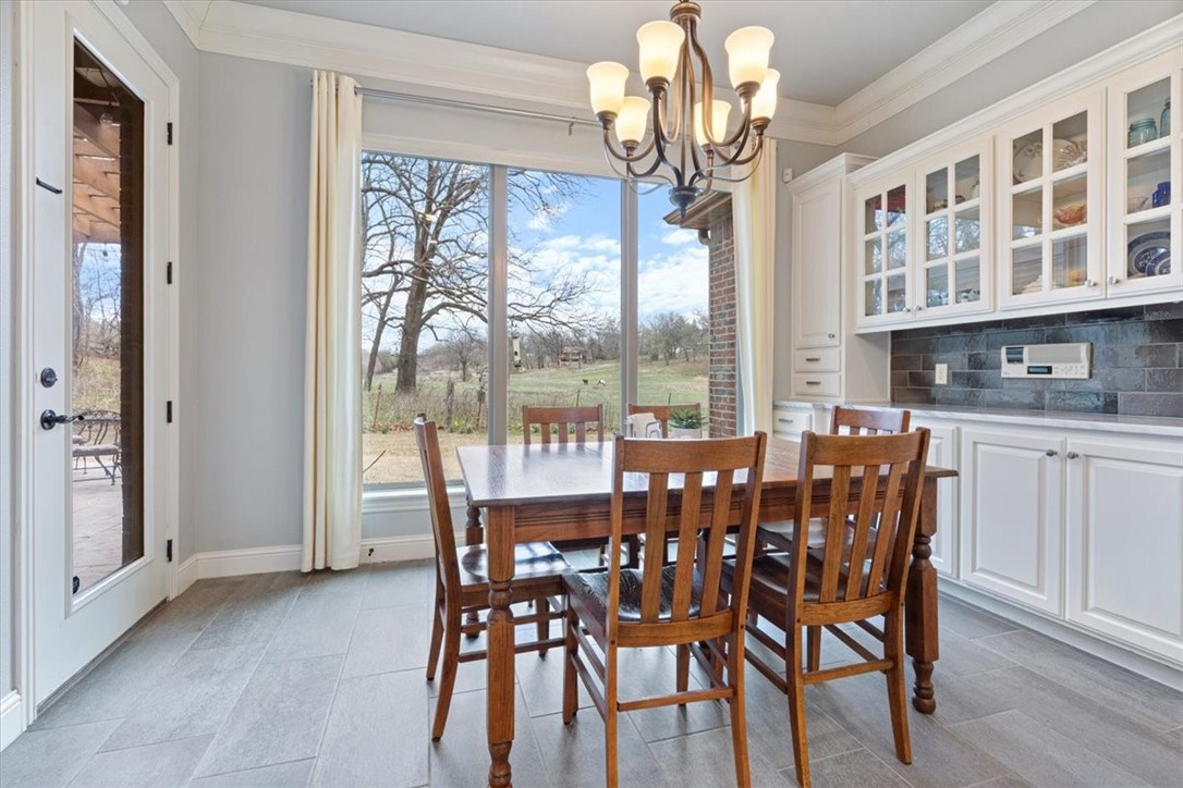 Chattin Valle Sub Cave Spgs - Residential