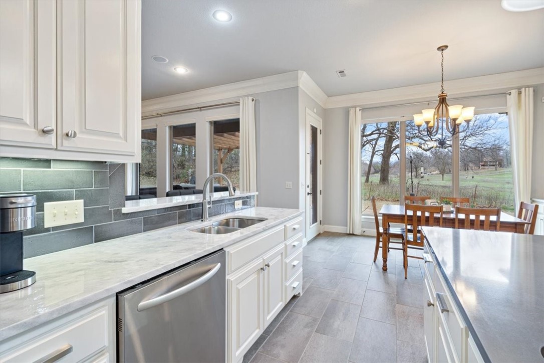 Chattin Valle Sub Cave Spgs - Residential