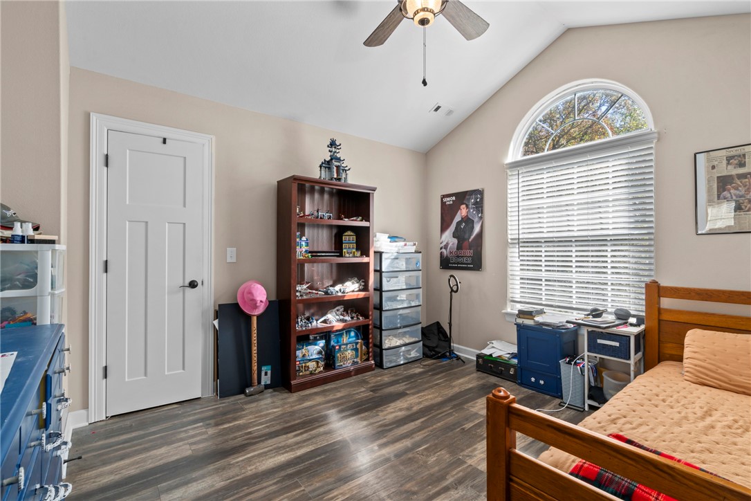 Country Acres Unit 3 Siloam Spgs - Residential