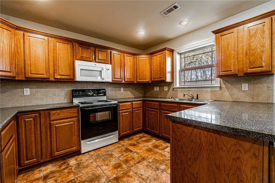 Country Meadows Sub Gravette - Residential Income