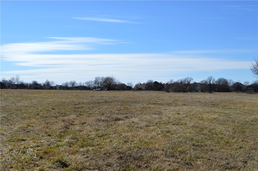 Rogers Commercial - Commercial Sale