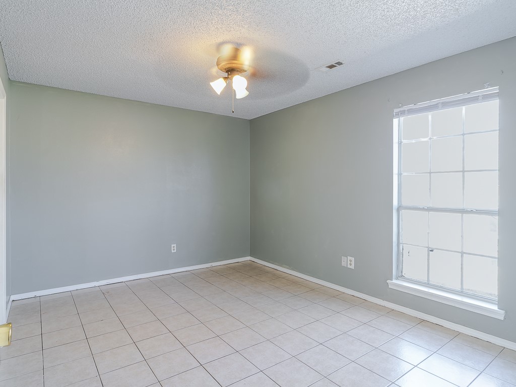 Apple Ridge Sub Bentonville - Residential Lease