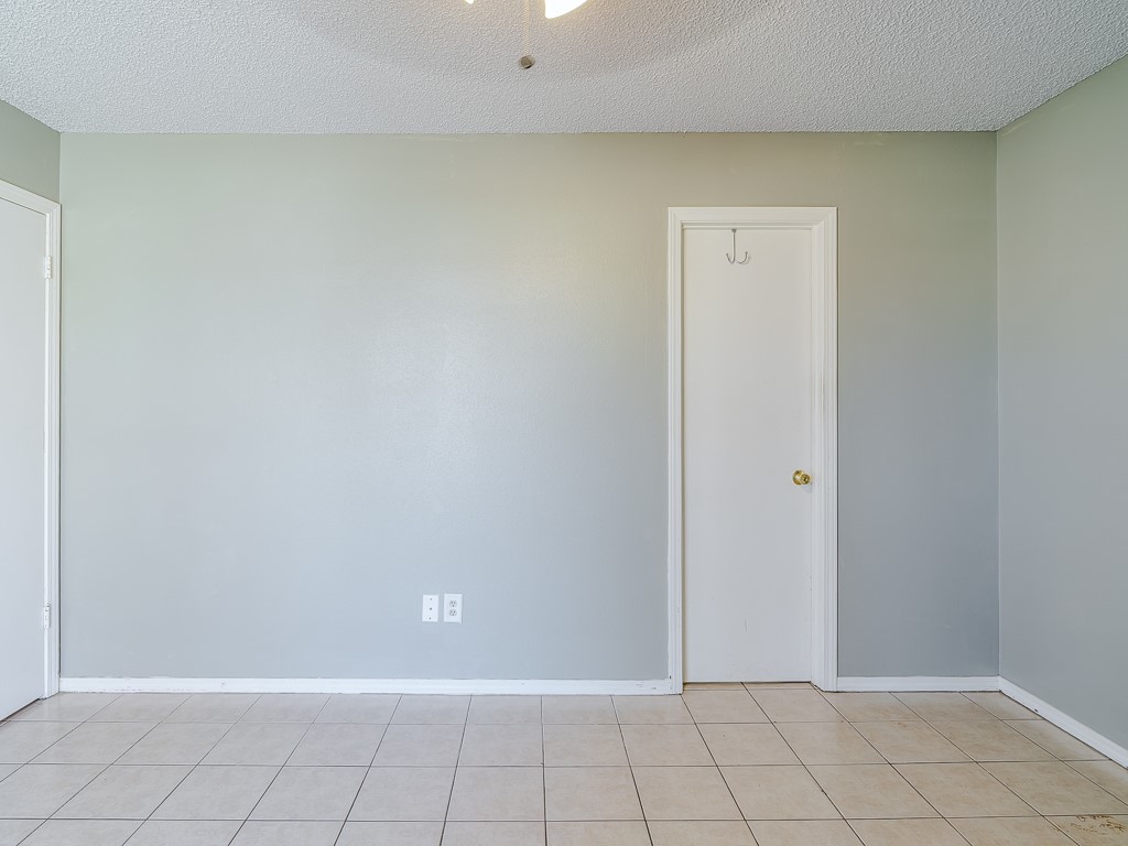 Apple Ridge Sub Bentonville - Residential Lease