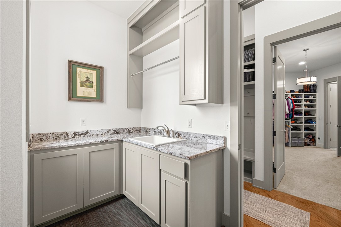 Oak Tree Centerton - Residential