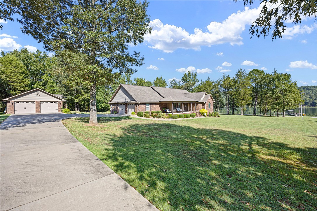Rock Wall Heights - Residential