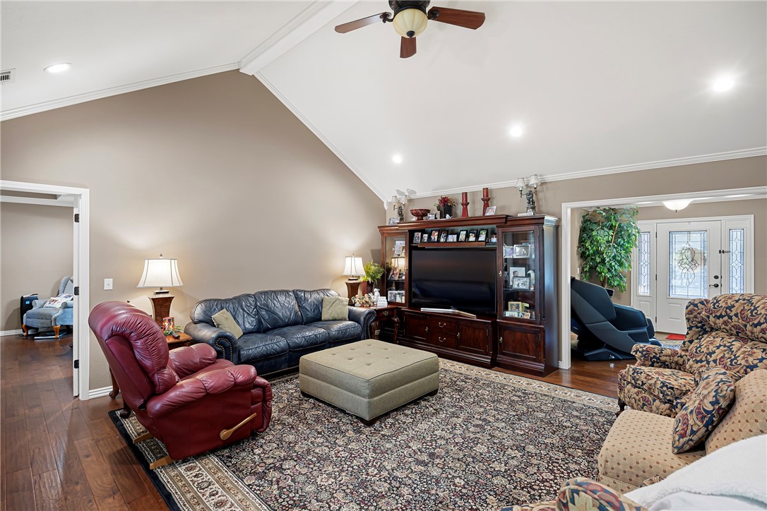 Rock Wall Heights - Residential