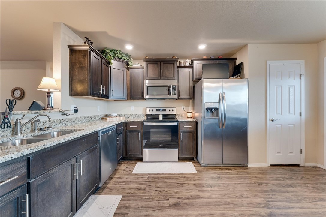 Sunset Ridge - Residential