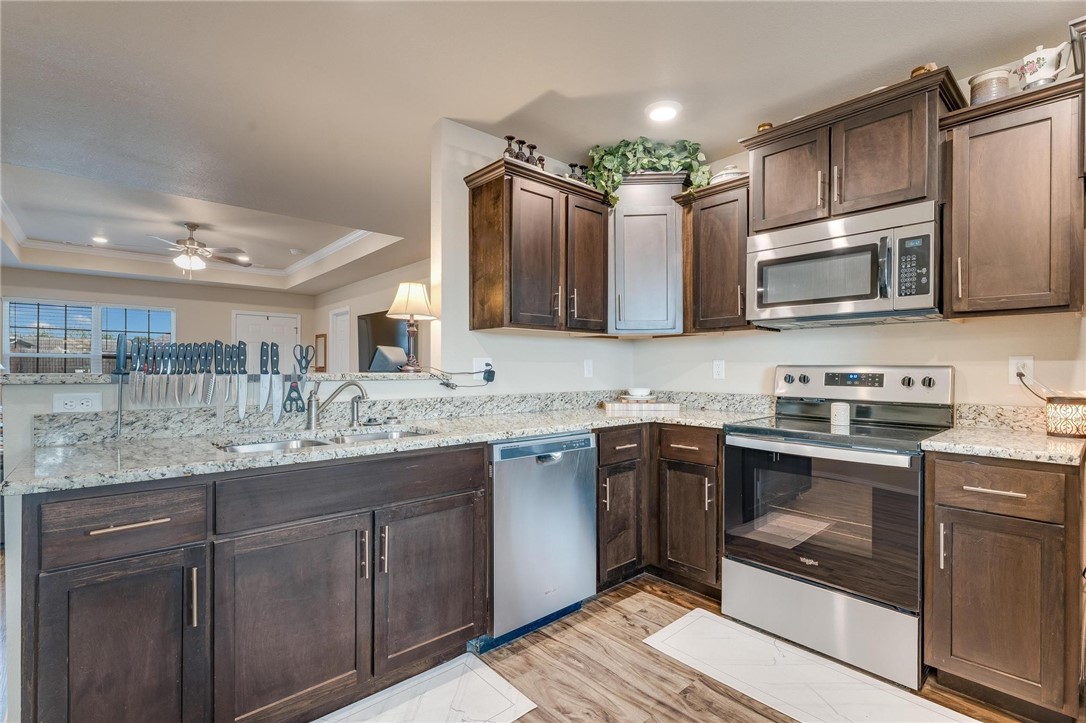 Sunset Ridge - Residential