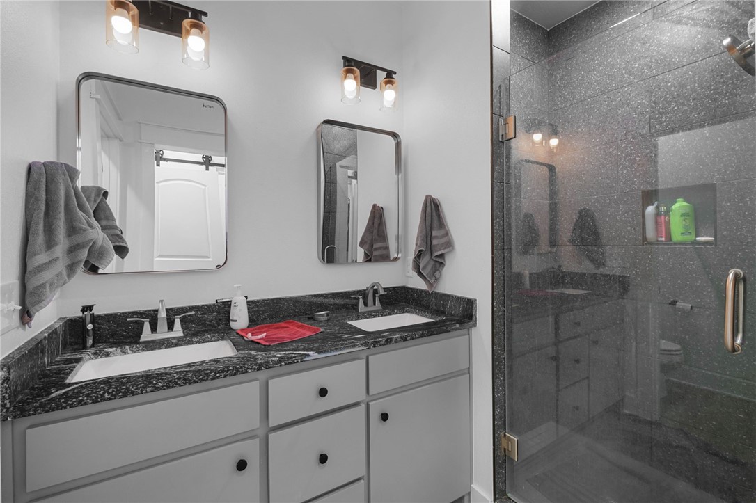 Fayetteville Outlots - Residential Income