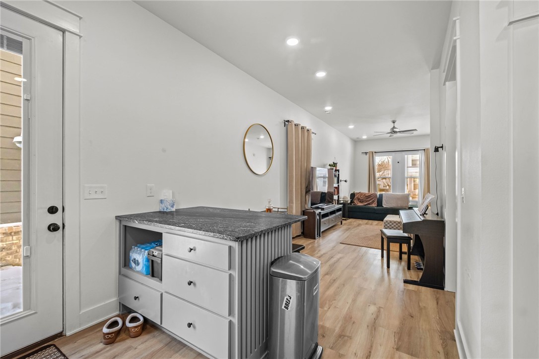 Fayetteville Outlots - Residential Income