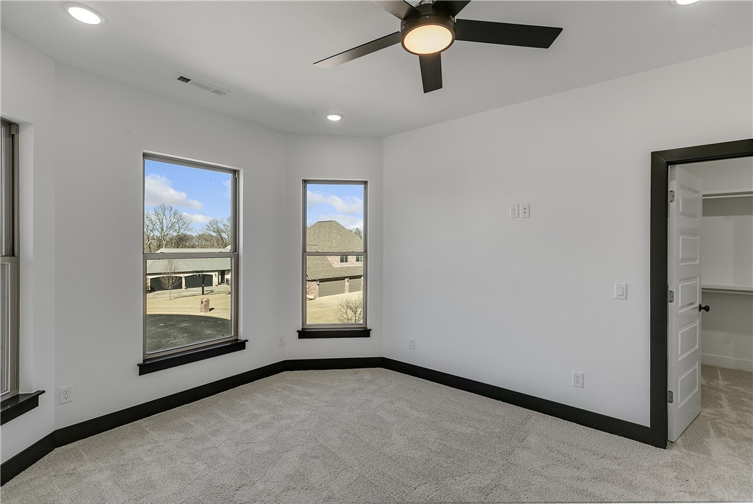 Oak Tree Centerton - Residential