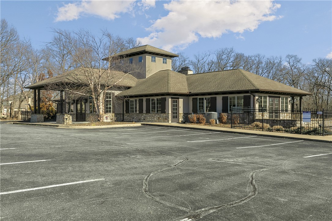 Oak Tree Centerton - Residential