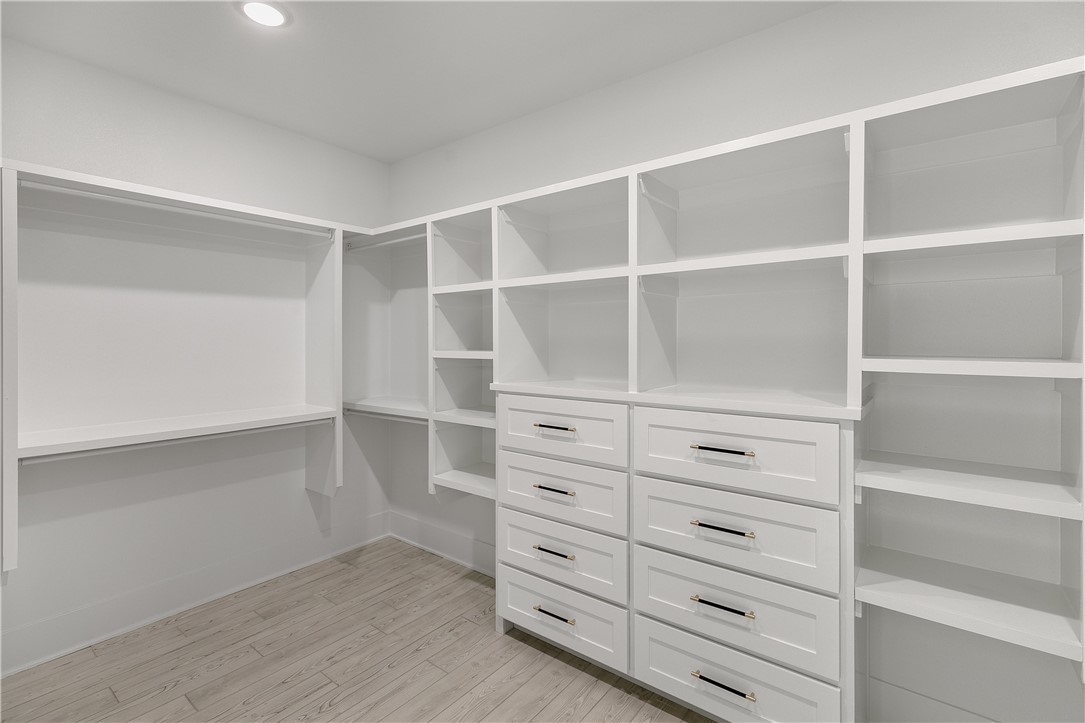 Oak Tree Centerton - Residential