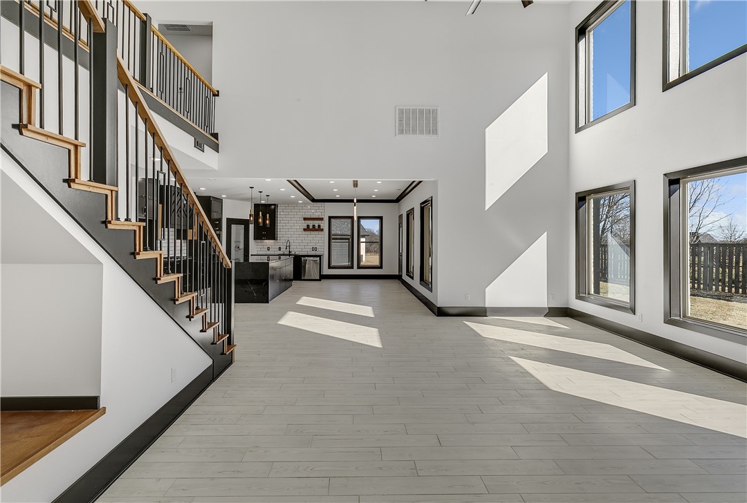 Oak Tree Centerton - Residential