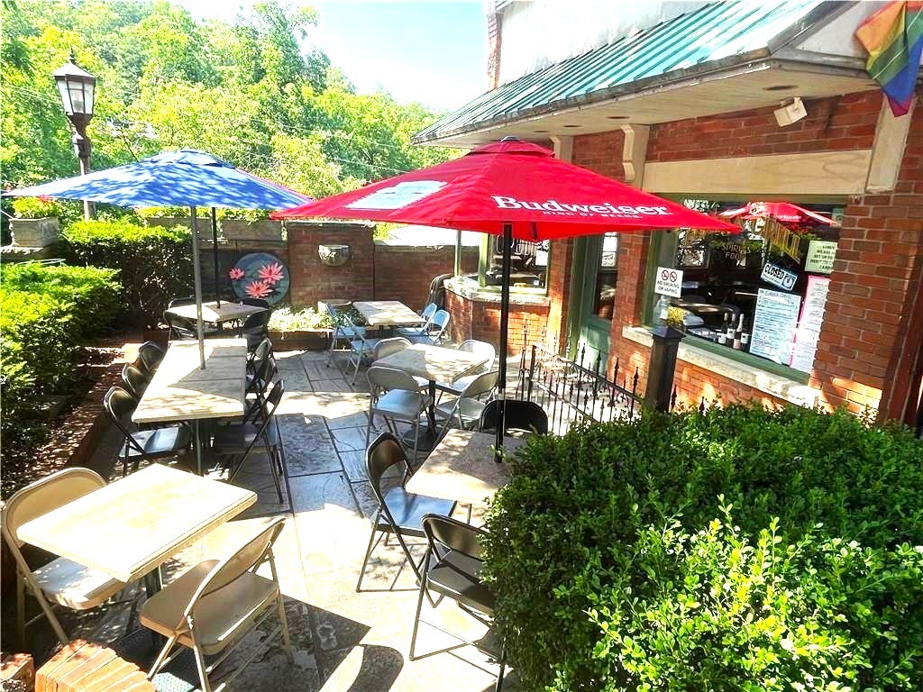 Owned by the same restaurateur/chef for 35 years, The Eureka Grill is a excellent opportunity for an investor with the vision to build on a business that has a history of success. The prime downtown location steps from the New Orleans and Basin Park hotels, flanked by art galleries and specialty retail shops. The patio area is a popular spot for locals and tourists to enjoy a drink and watch the goings on in downtown. High foot traffic, great visibility and curb appeal with vacant space in back to expand. The street level has 995 square feet with indoor dining, two half baths, kitchen and storage. The lower level has another 995 sq. ft. with stone walls. A detached storage building sits on a covered parking space and there are two additional open parking spaces. Steel decking could be built in back for additional outdoor seating with covered parking.