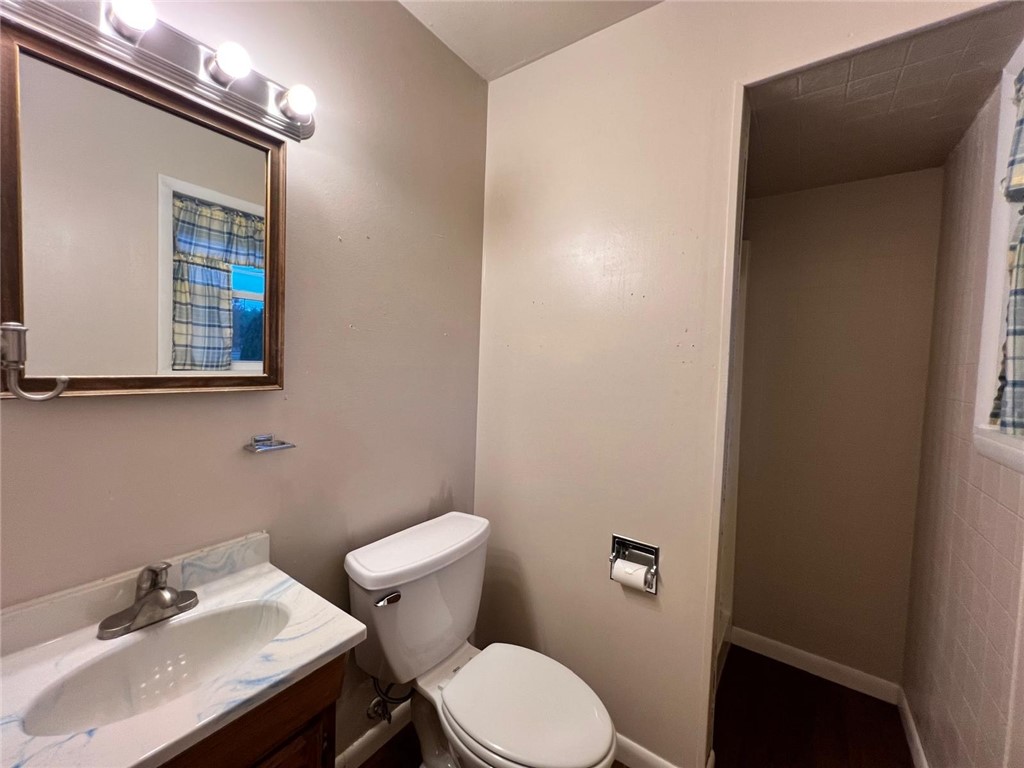 Birds 3rd Sub - Residential Lease