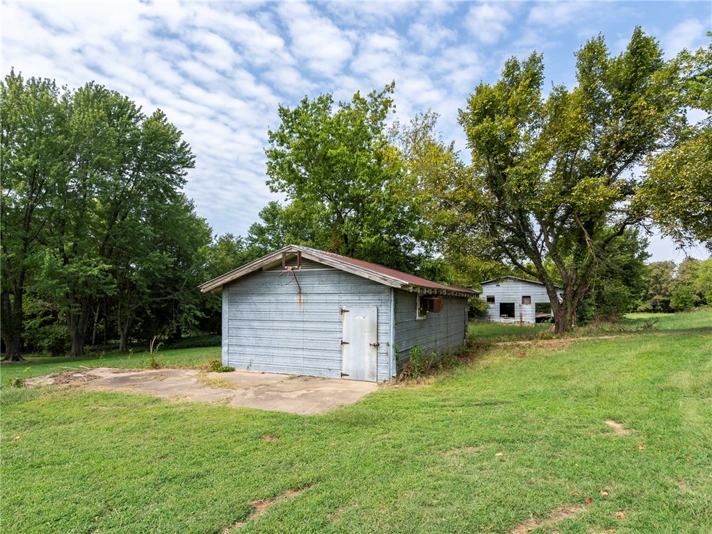 10-15-33 - Residential