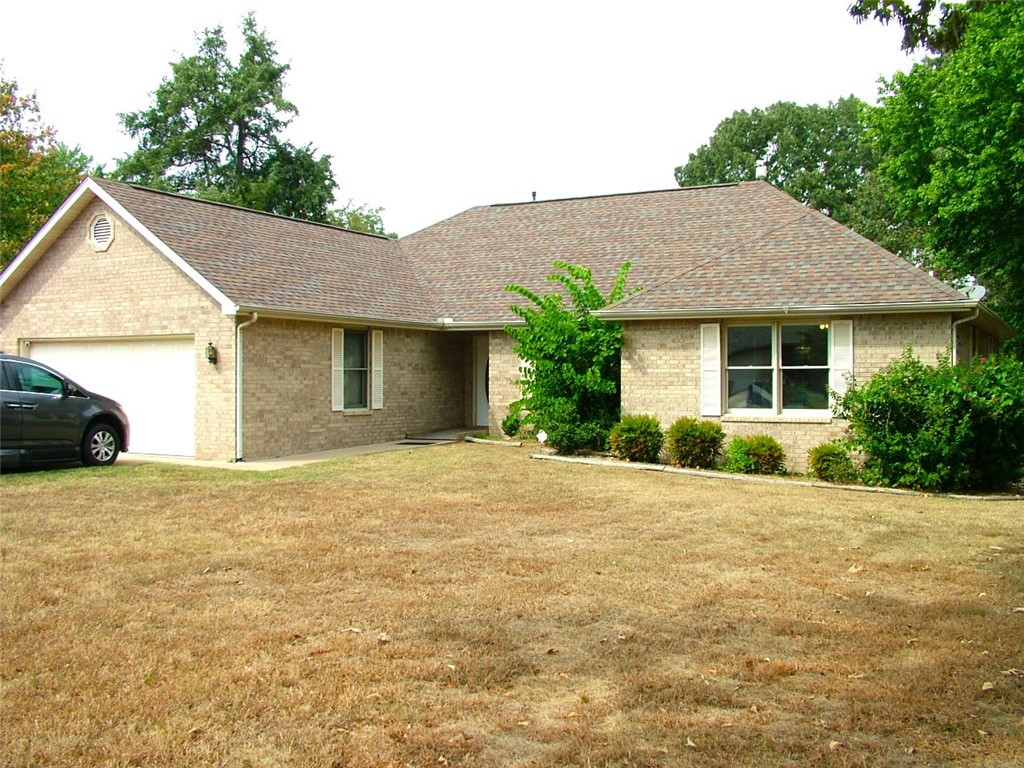 Beautiful 3 Bed/2 Bath corner Lot home in the highly desired Woodcreek Subdivision! This 2201 sq. ft home has been modified to accommodate easy wheelchair mobility throughout the home. Custom home has had new laminate floors, HVAC, and epoxy floor finish in garage in 2023. Master bath has been modified with a roll-in shower.