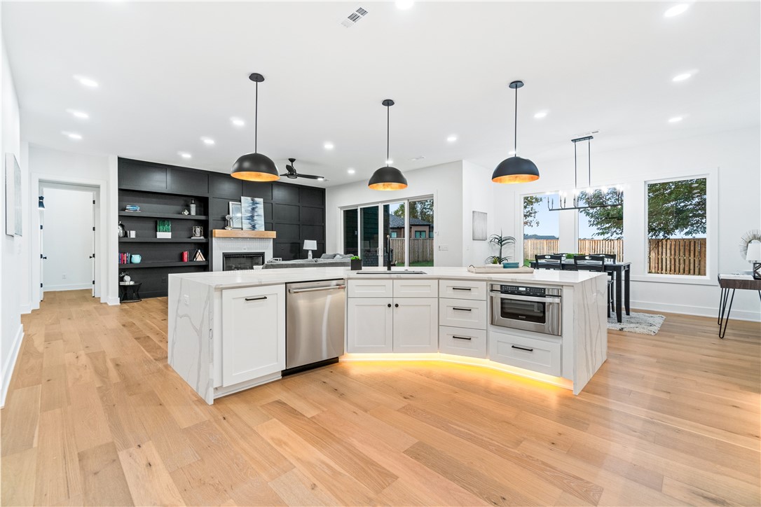 AURORA - Residential