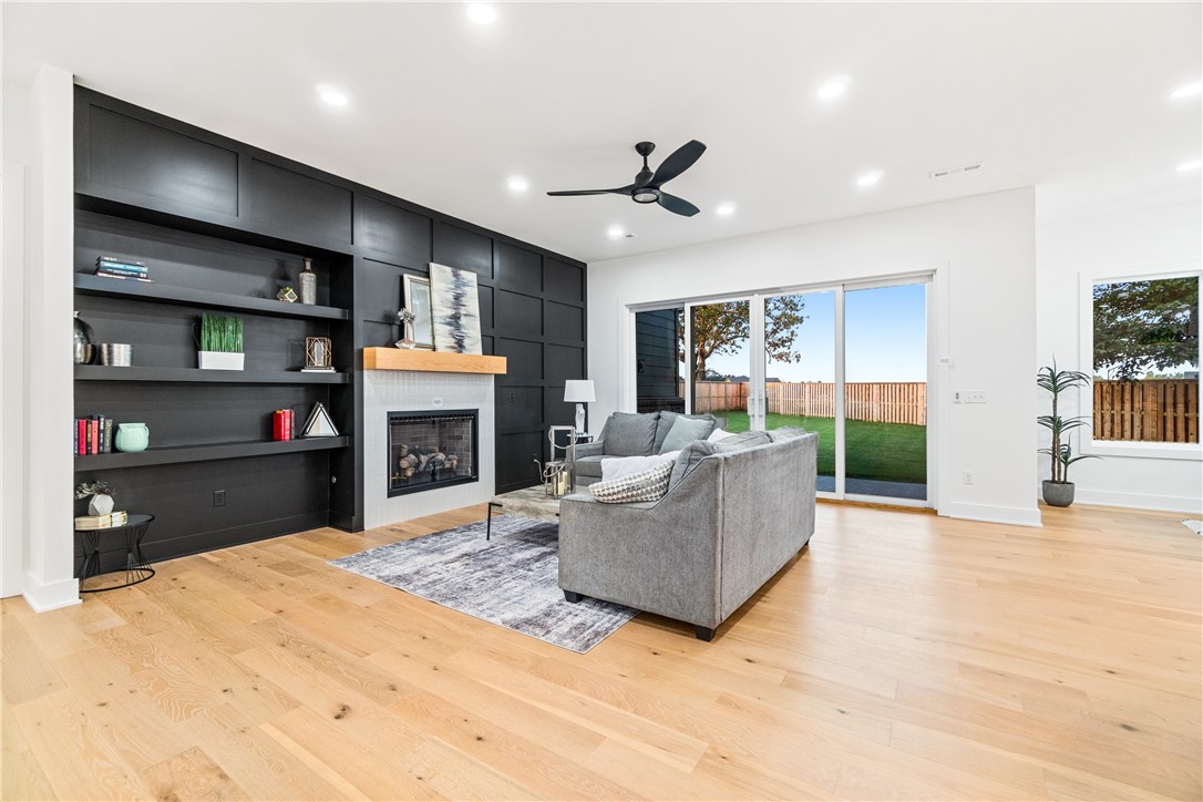 AURORA - Residential