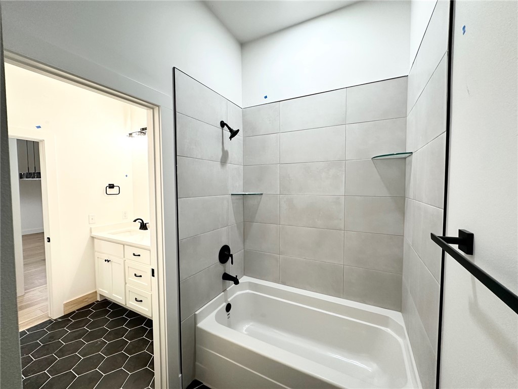 BENEDETTO S/D PH II - Residential