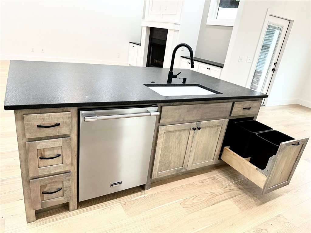 BENEDETTO S/D PH II - Residential