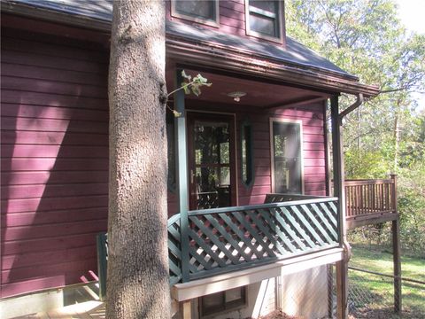 Photo of 14 Forest Lane, Eureka Springs, AR 72632 (MLS # 1325215)