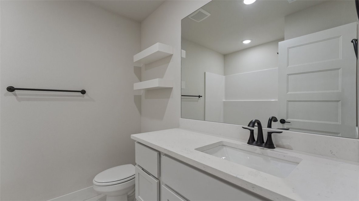 CRYSTAL COVE PH I - Residential Lease