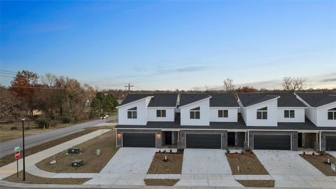 Photo of 1851 LAPIS Avenue, Centerton, AR 72719 (MLS # 1331014)