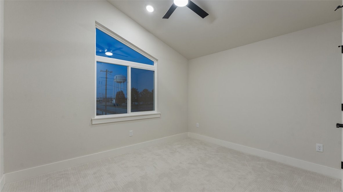 CRYSTAL COVE PH I - Residential Lease