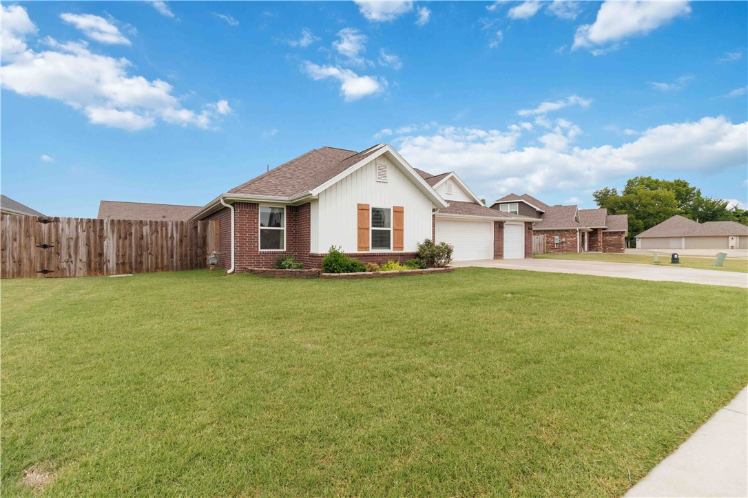 Snyder Grove Sub Ph 2 3 4 - Residential