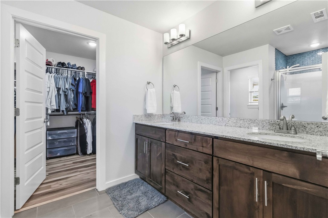 Snyder Grove Sub Ph 2 3 4 - Residential