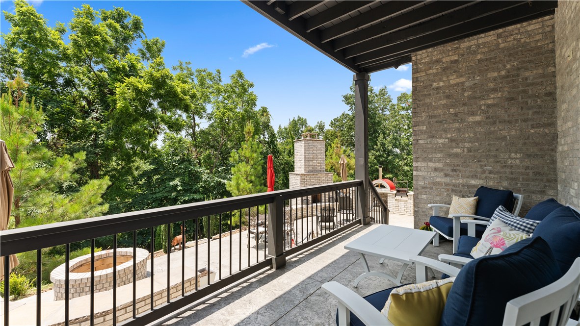 Angel Falls - Residential