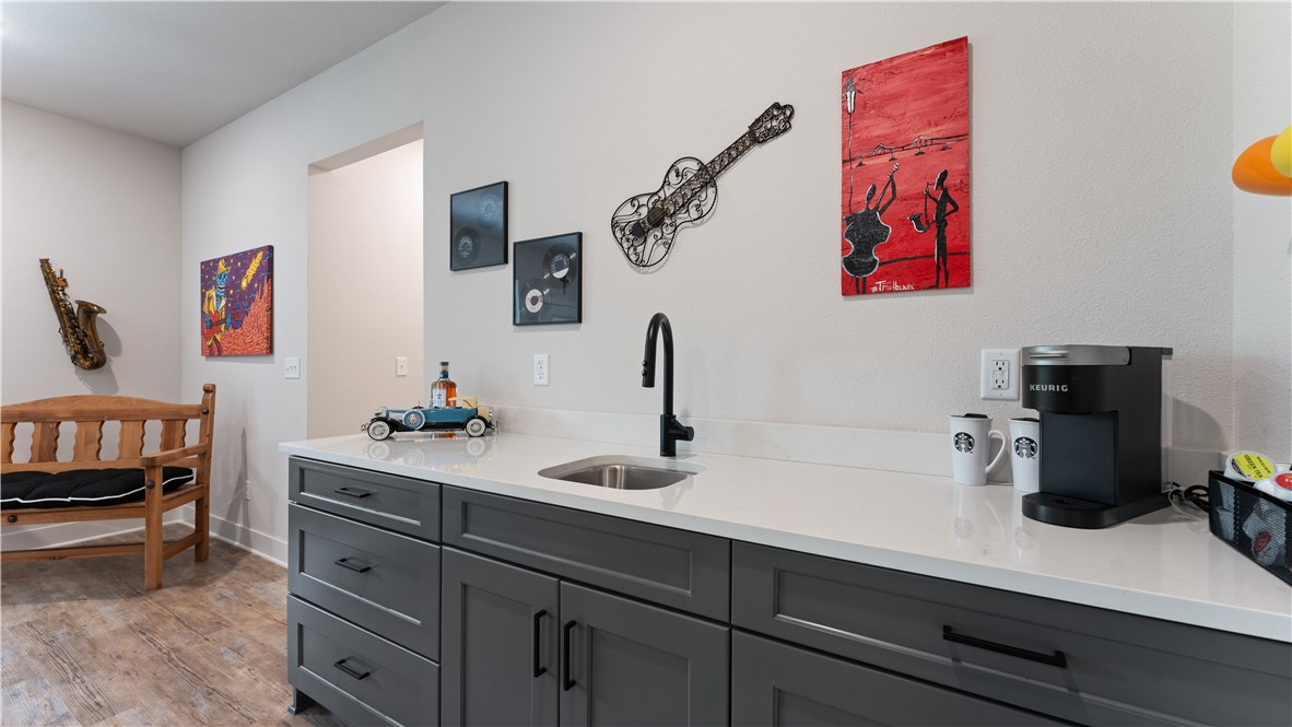 Angel Falls - Residential