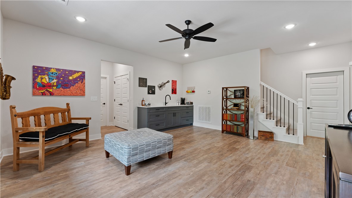 Angel Falls - Residential