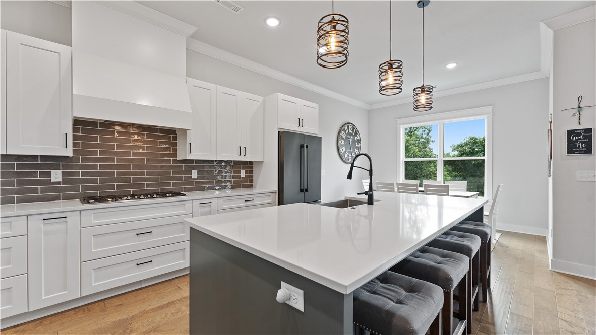 Angel Falls - Residential