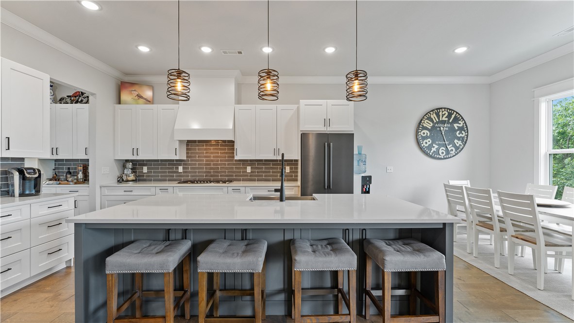 Angel Falls - Residential